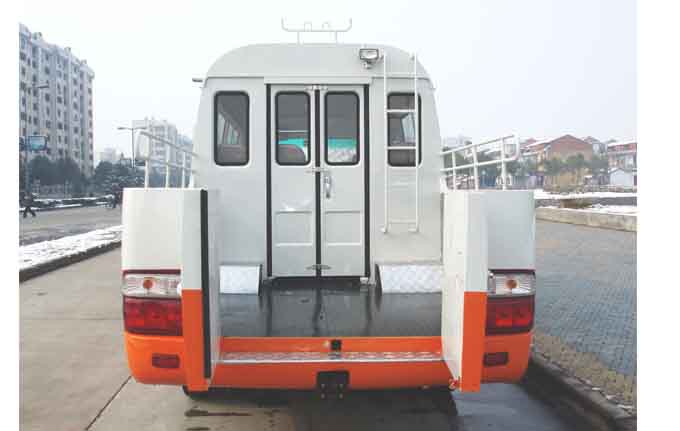 江淮6米10-11座柴油機電力工程車(國六)